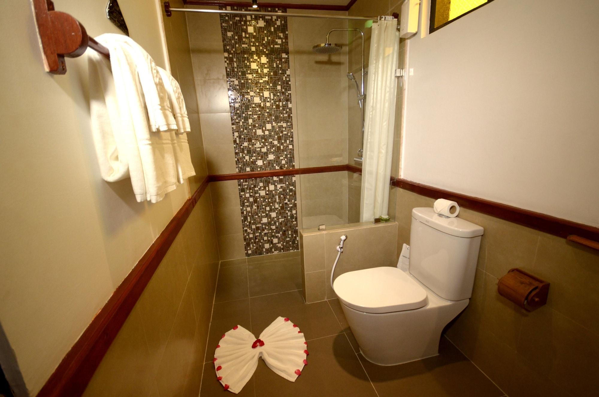 Hotel Amazing Nyaung Shwe Esterno foto