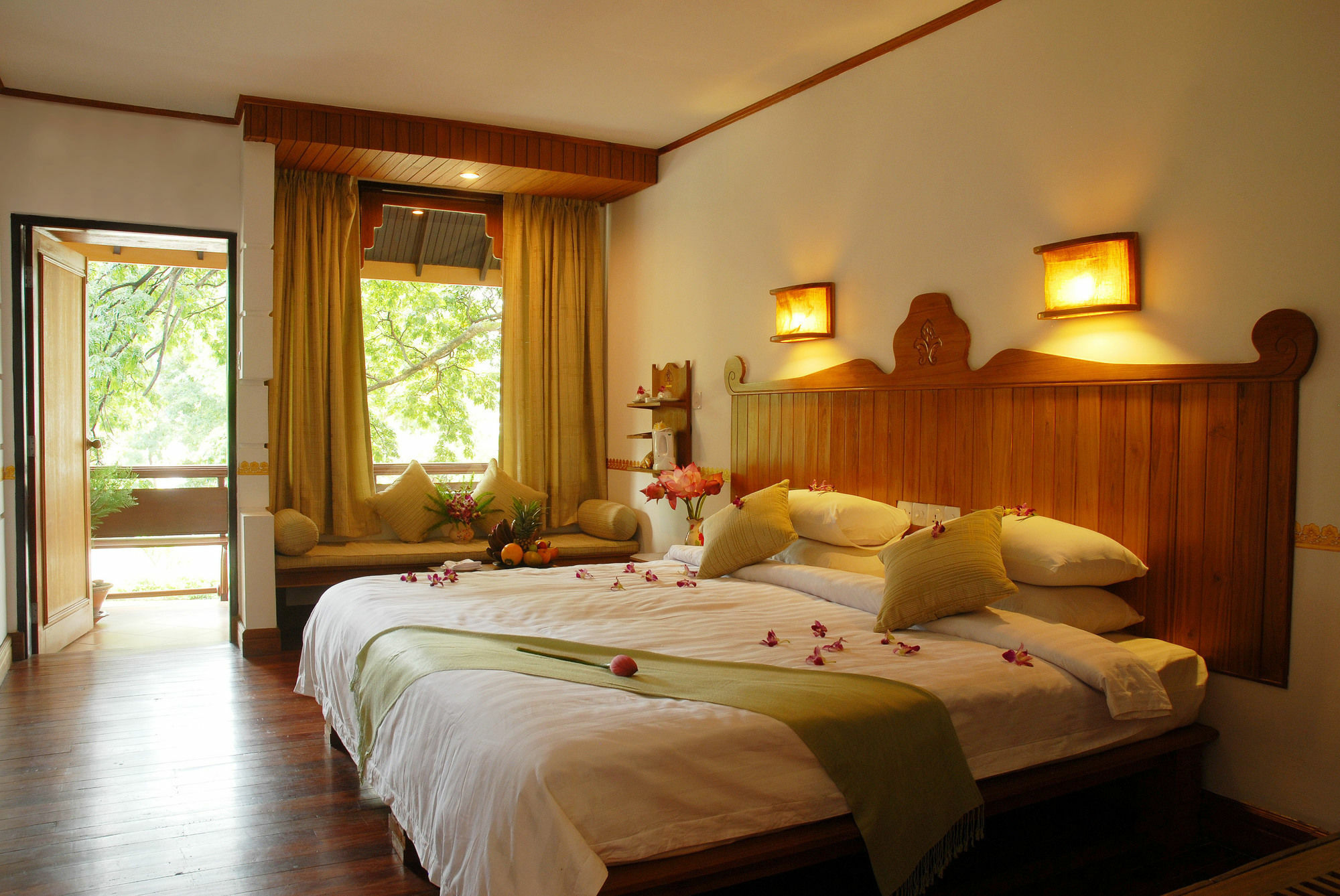 Hotel Amazing Nyaung Shwe Esterno foto